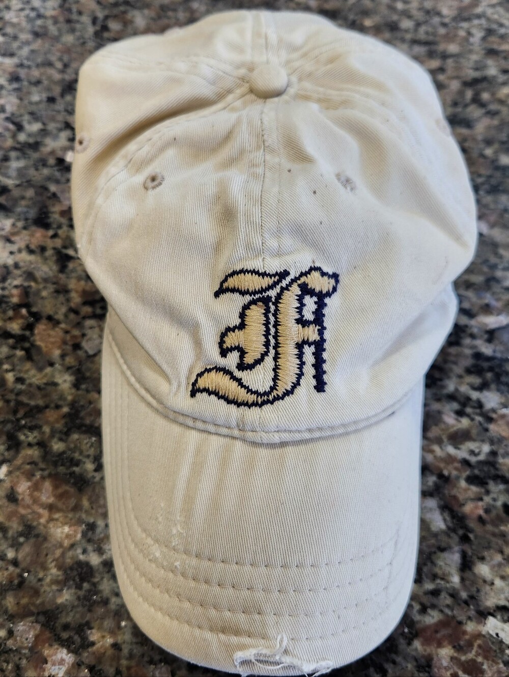 Fossil A-Flex Hat